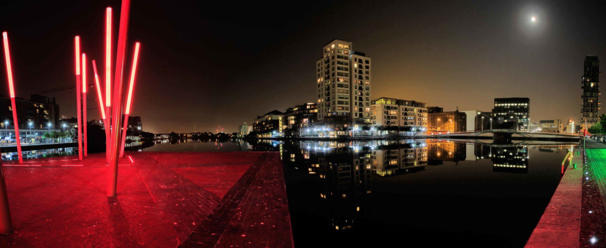 The Grand Canal Dock Apartment Дъблин Екстериор снимка