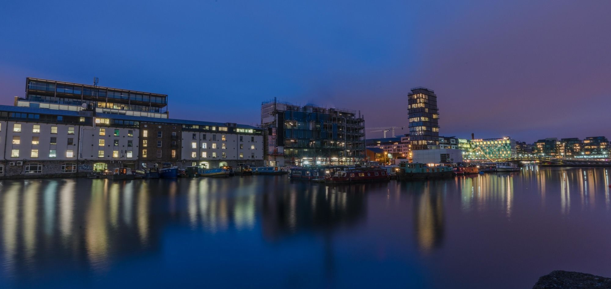 The Grand Canal Dock Apartment Дъблин Екстериор снимка