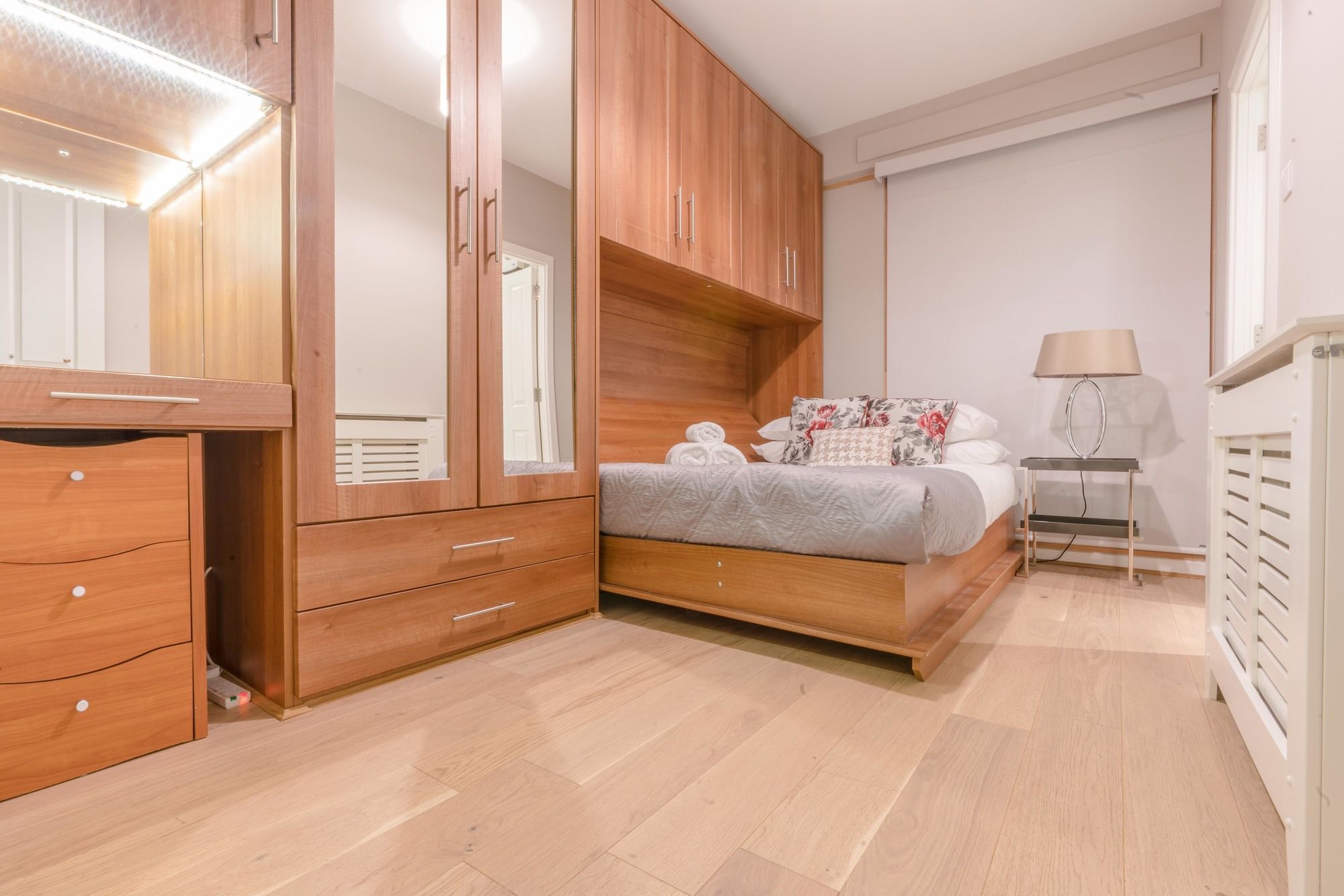 The Grand Canal Dock Apartment Дъблин Екстериор снимка
